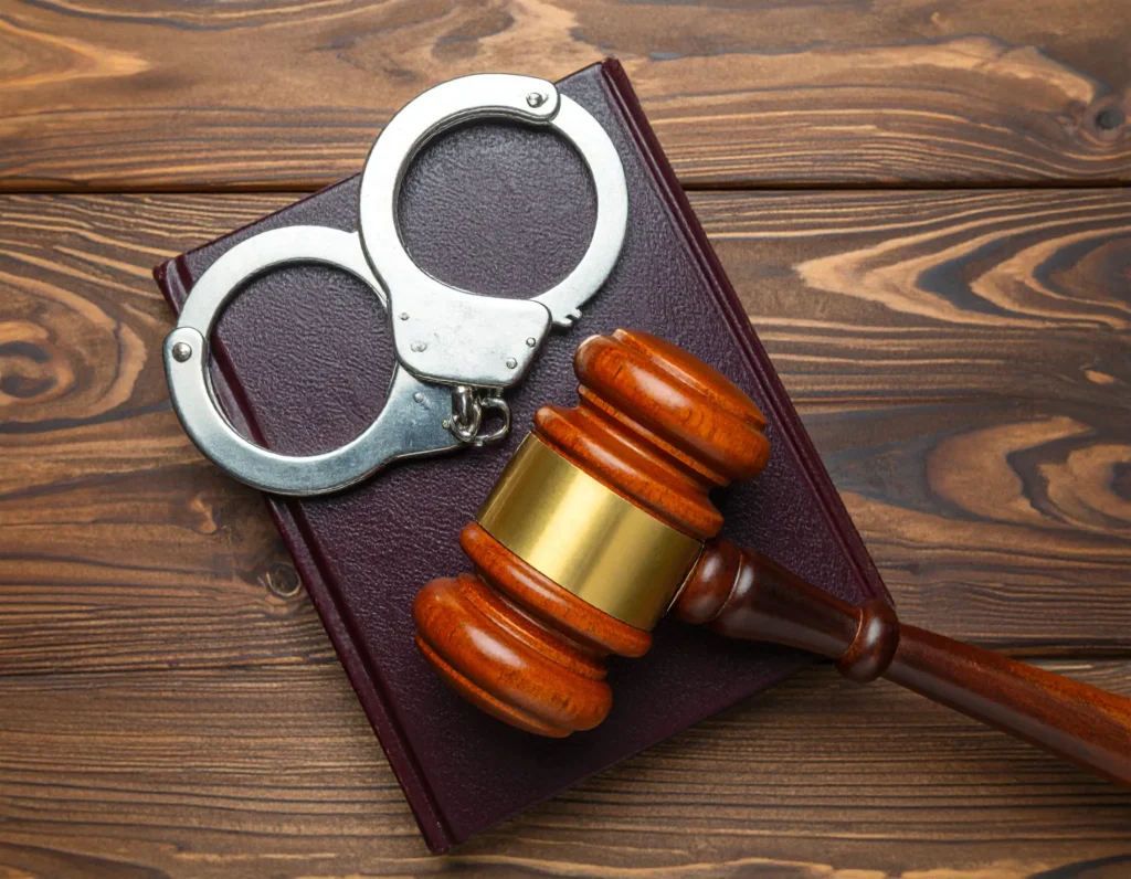 Kadıköy'de 7/24 acil ceza avukatı desteği için Avukat Efe Tellioğlu